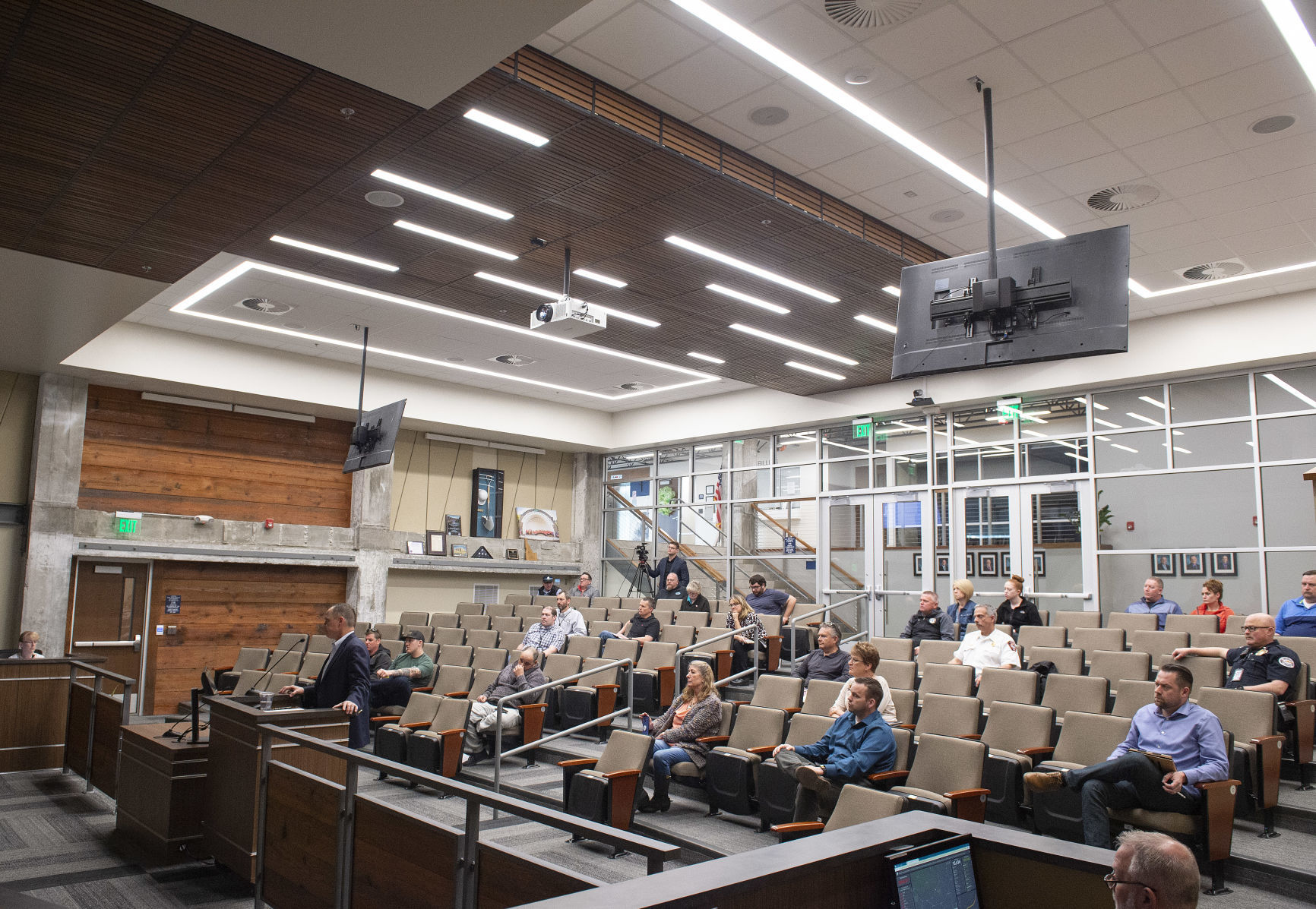City Council confronts COVID-19 pandemic